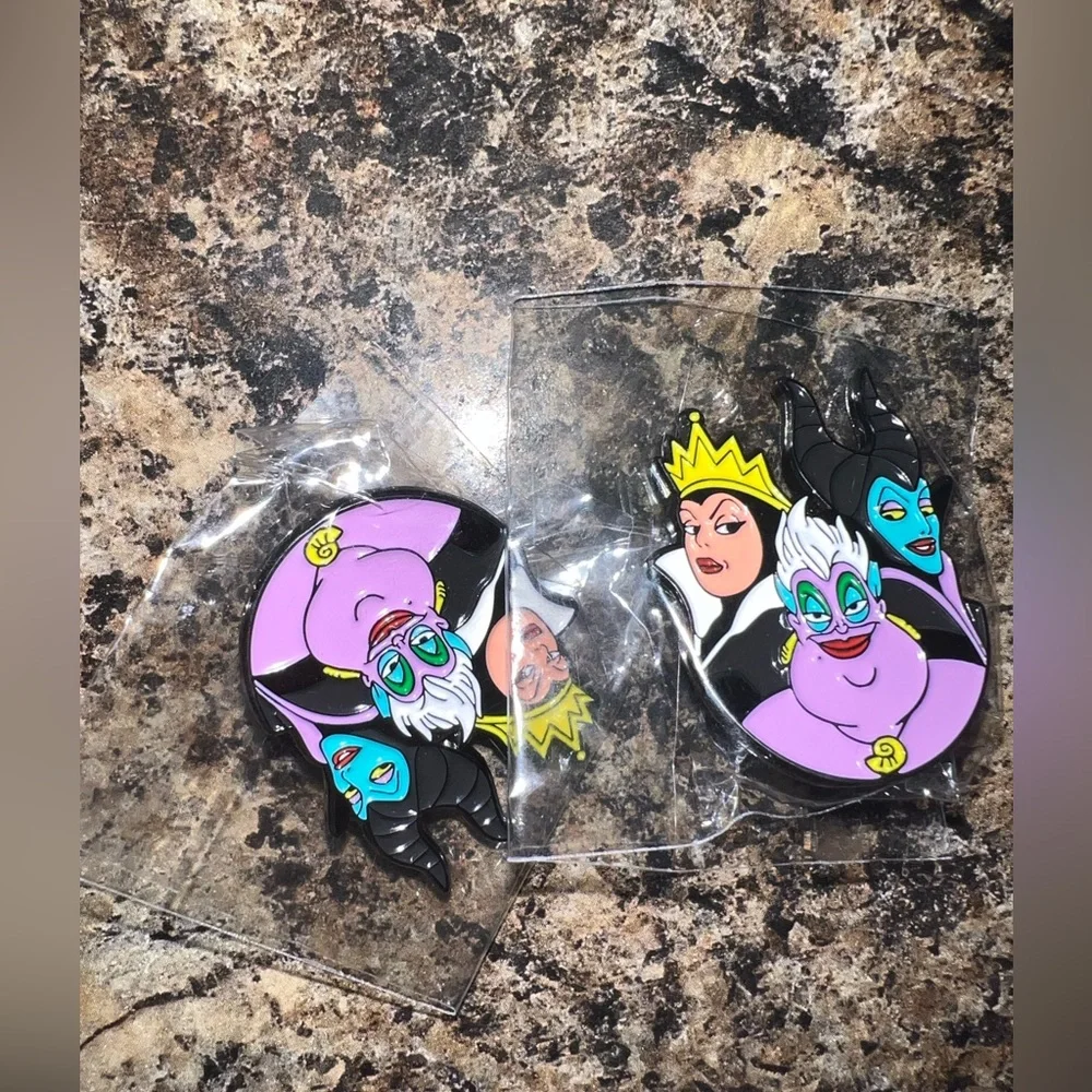 $4VILLAN PIN BROOCH. ENAMEL METAL. NEW. $4 IF BUNDLED - Picture 7 of 15